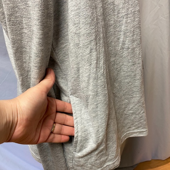 Victoria's Secret hooded cardigan - Picture 4 of 6